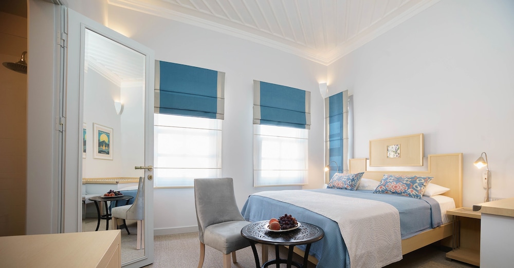Delight Deluxe Boutique Hotel 23/79