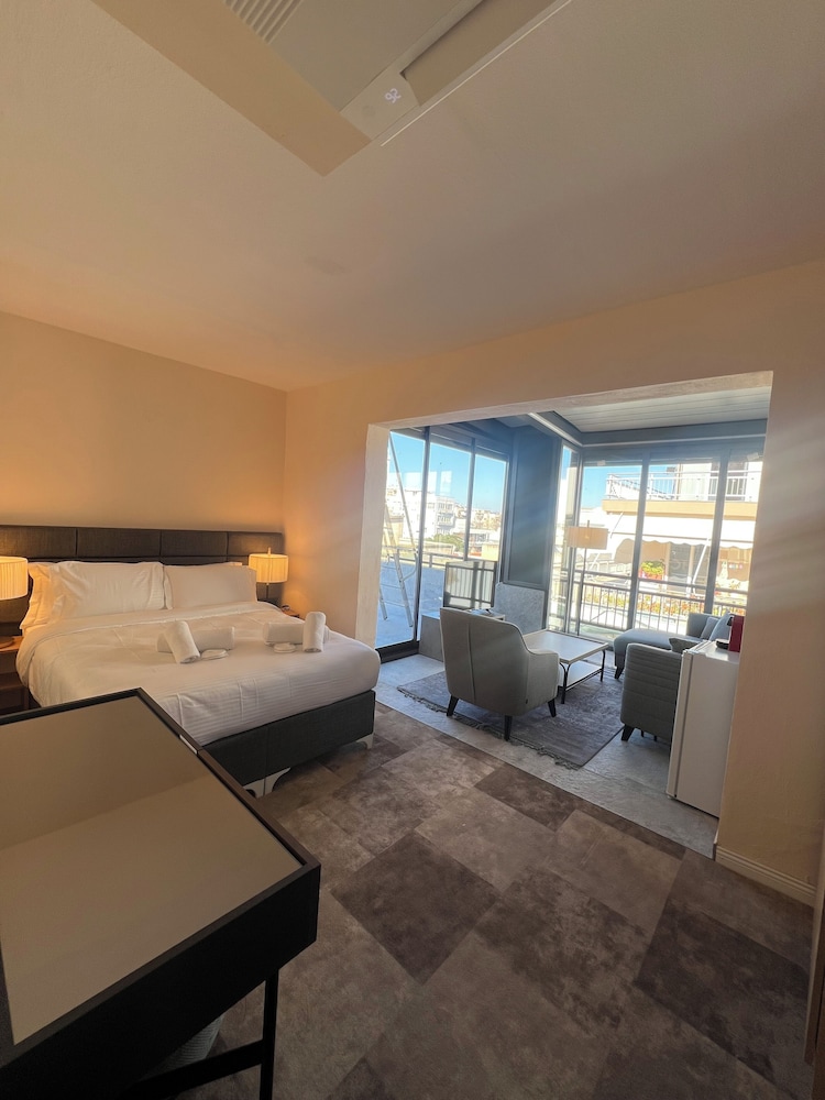 Light House Hotel Alexandroupolis 31/55
