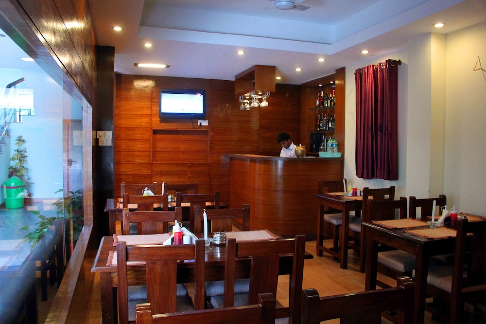 restaurant-cafeteria