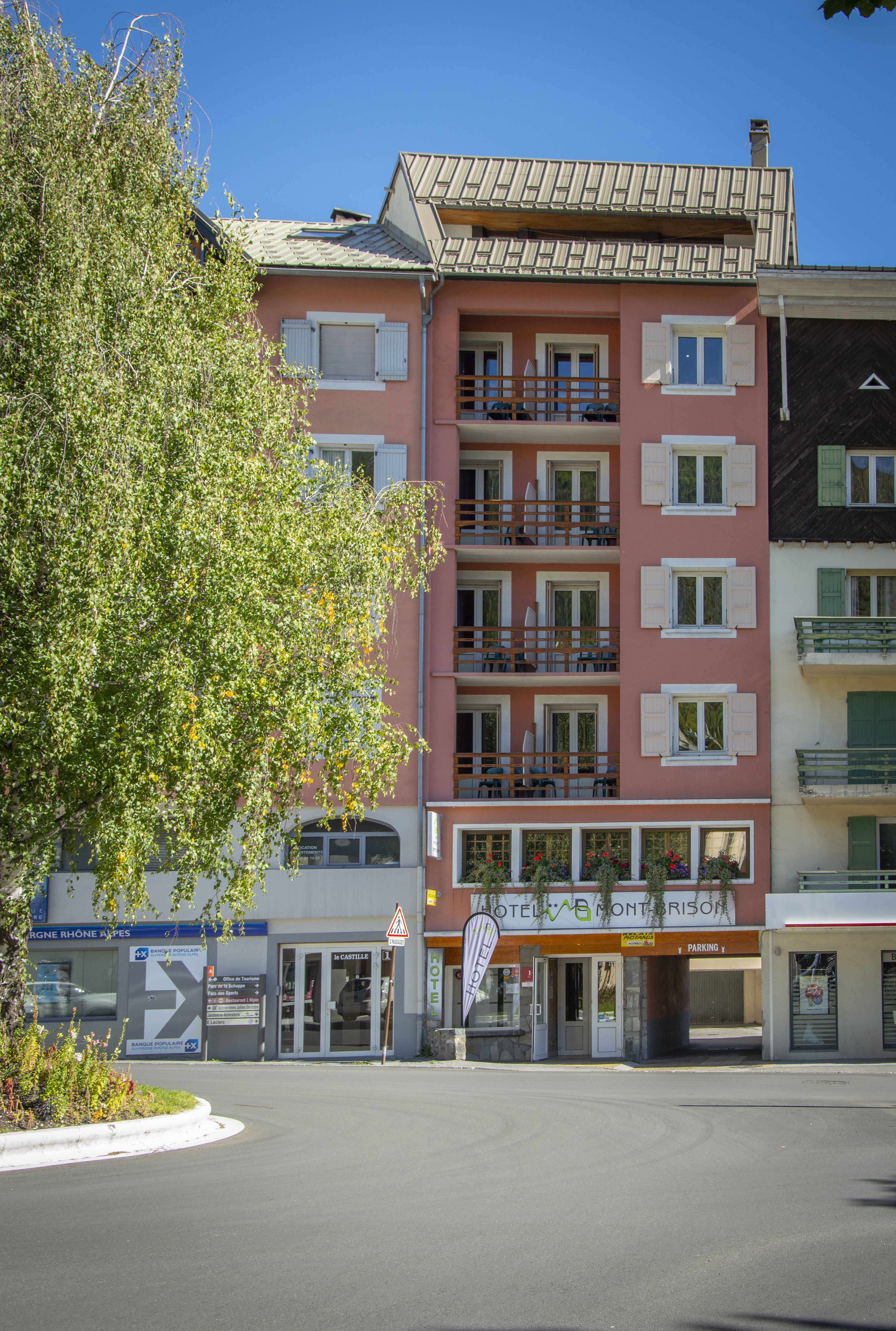 Hotel Mont Brison 4/43