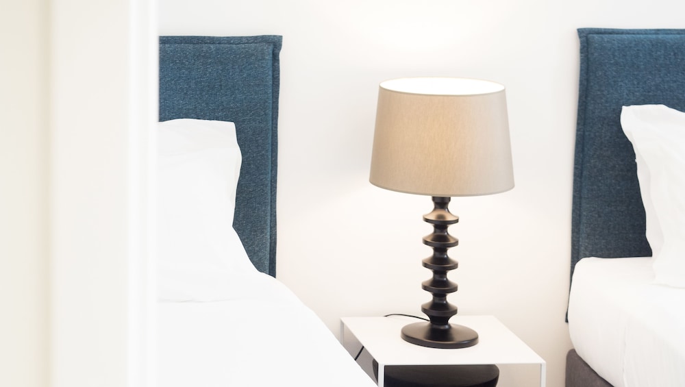 Lisbon Serviced Apartments Parque 42/66