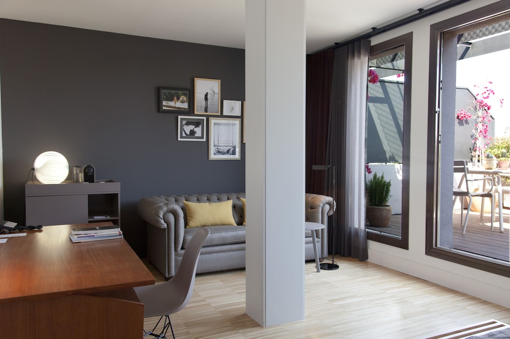Alexandra Barcelona Hotel Curio Collection By Hilton 61/90
