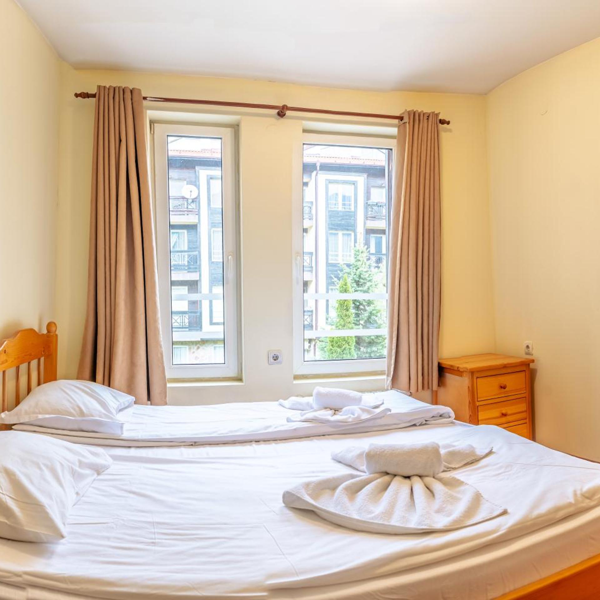2 Bedrooms, Apartment