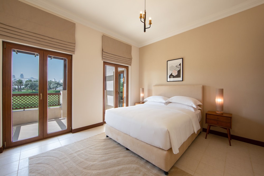 4 Bedrooms, Elara, Villa, 4 Beds, 2 Queen Beds, Private Pool