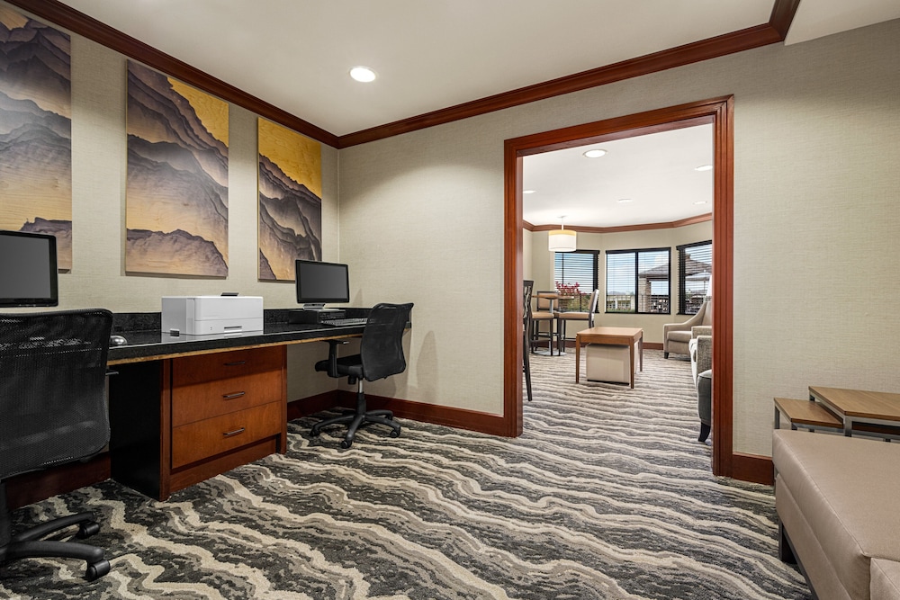 Staybridge Suites Oklahoma City-Quail Springs 12/81
