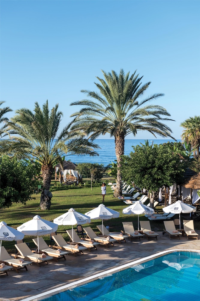 Constantinou Bros Athena Royal Beach Hotel - Adults Only 46/50