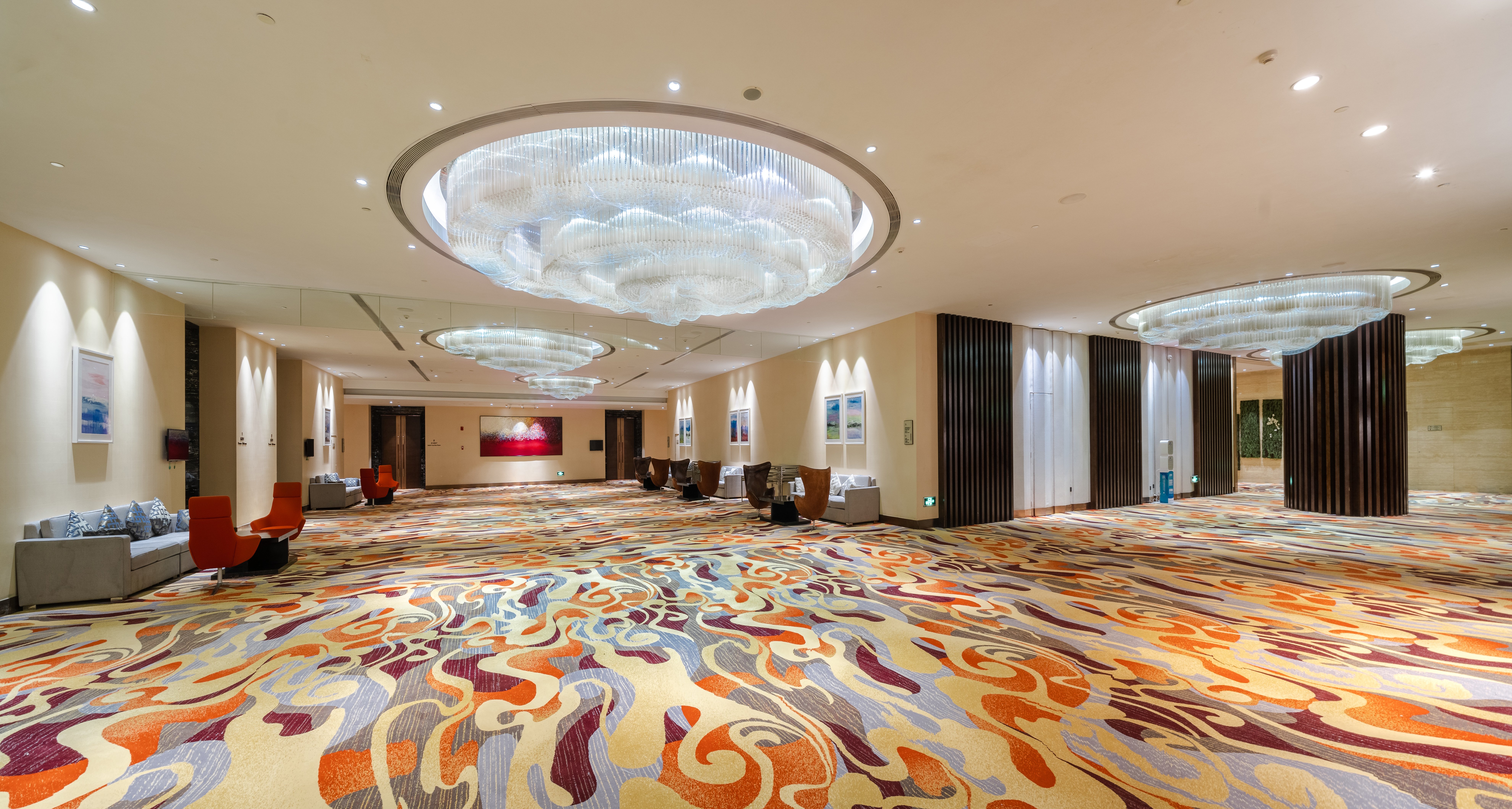 CROWNE PLAZA WUXI TAIHU 70/76