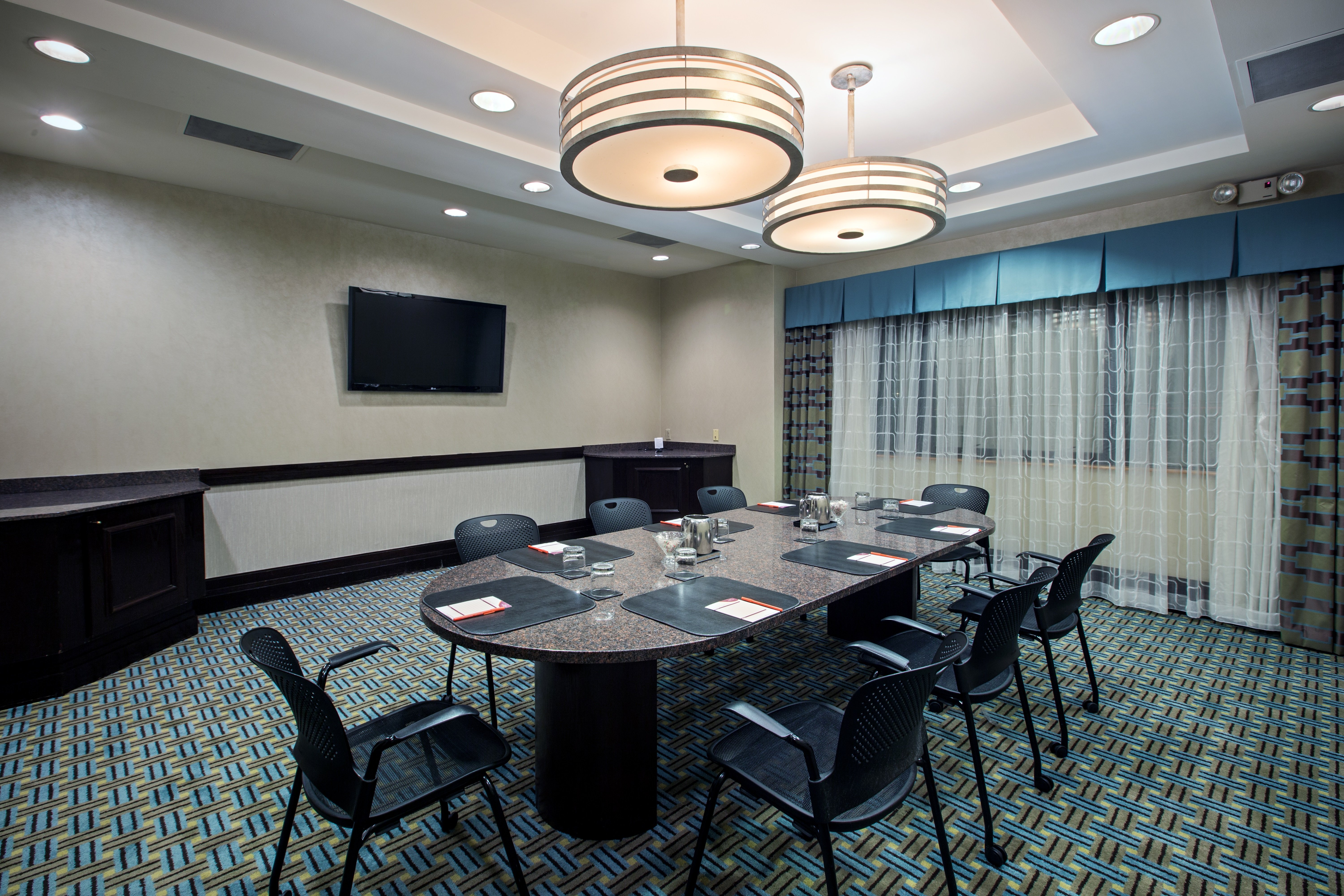Crowne Plaza St. Louis Airport 58/71