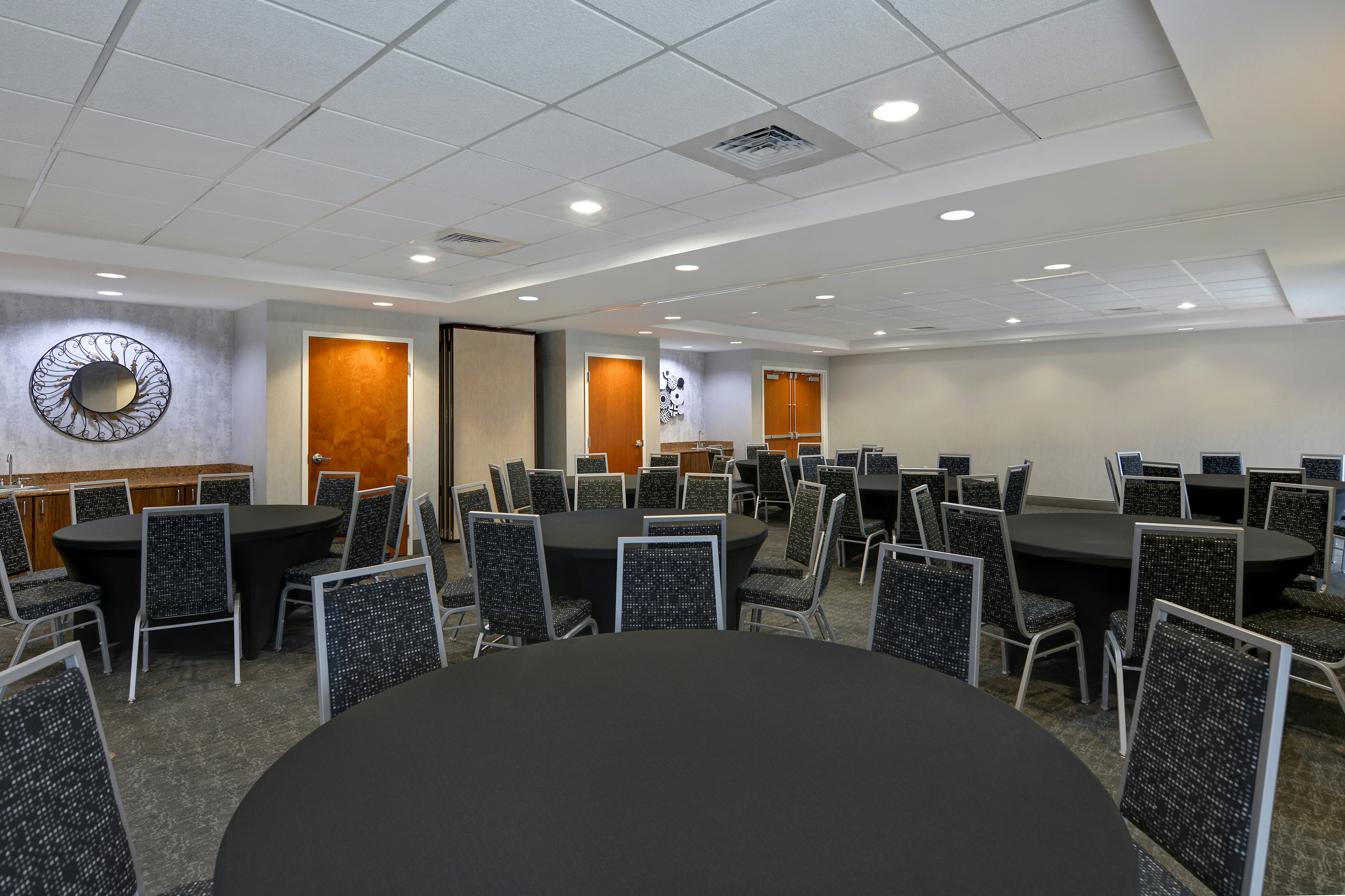 Hampton Inn And Suites Birmingham Hoover Galleria 17/17