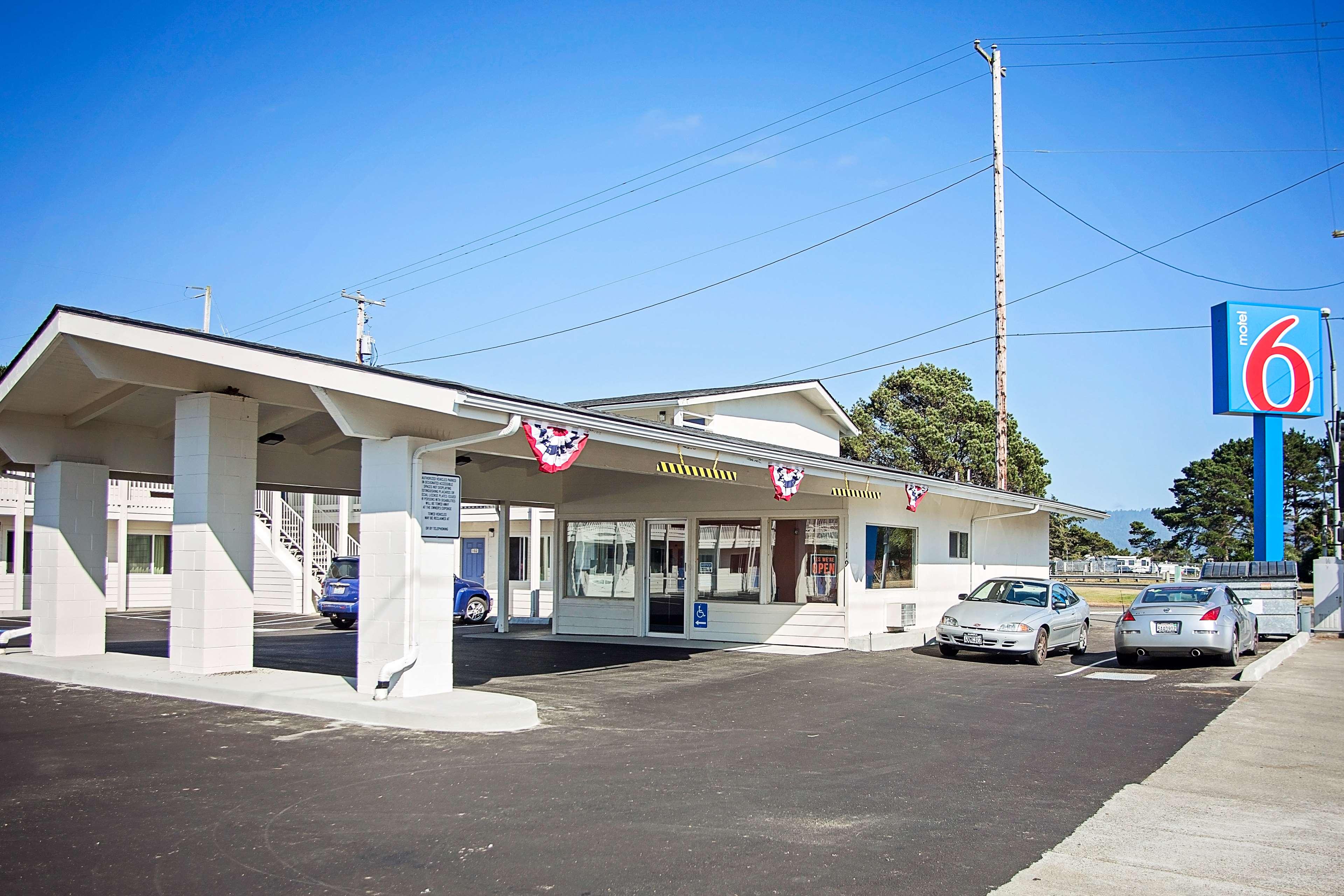 Motel 6 Crescent City, CA image