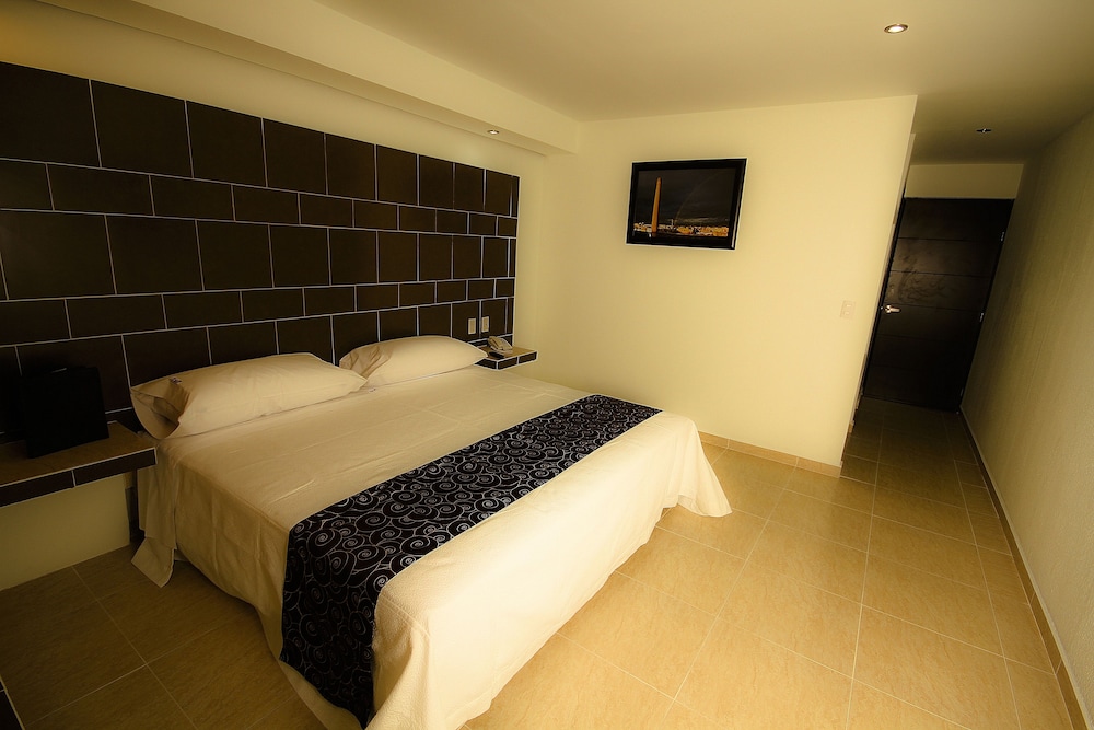First Inn Hotel and Business 19/46