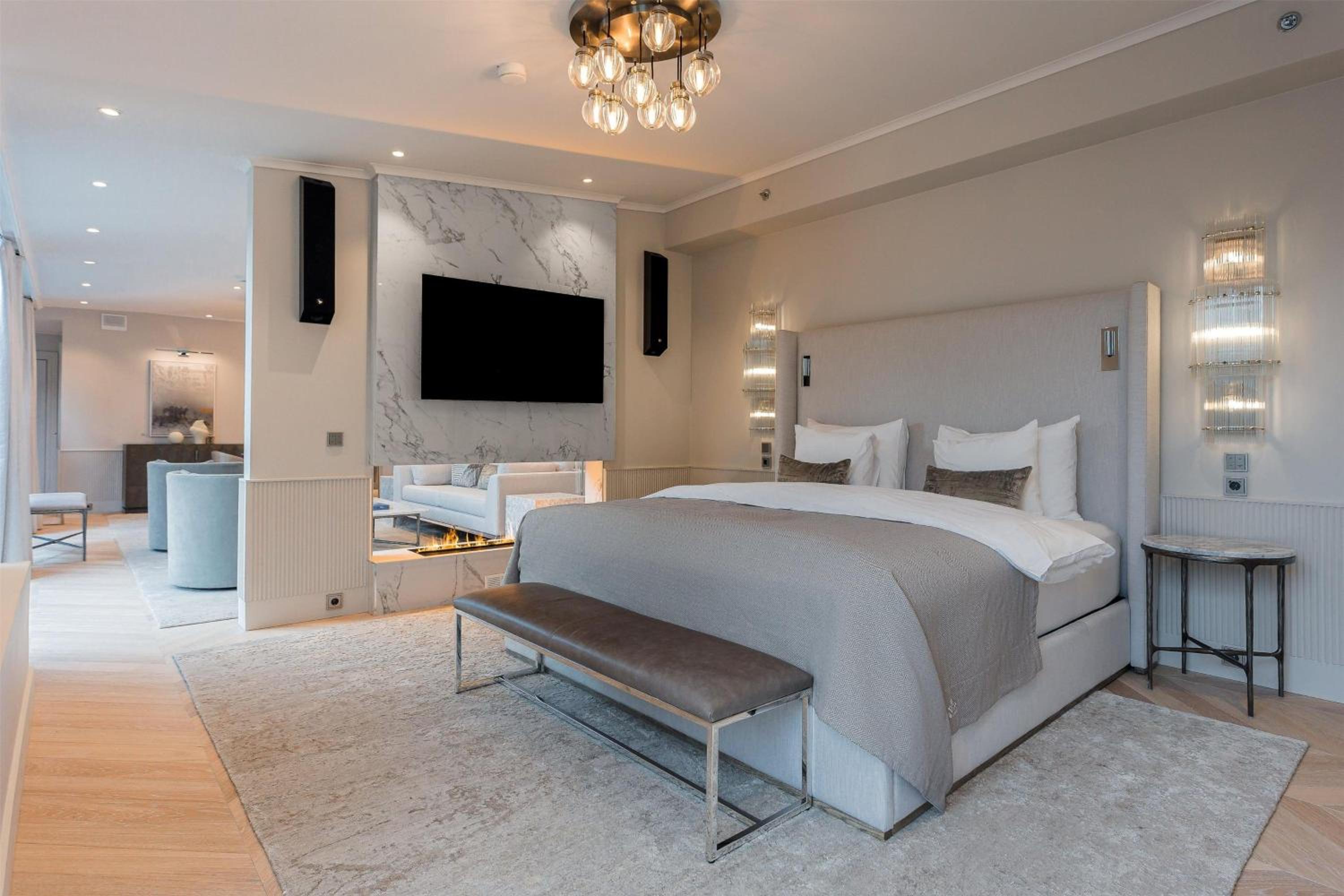 Penthouse Suite, Double Bed