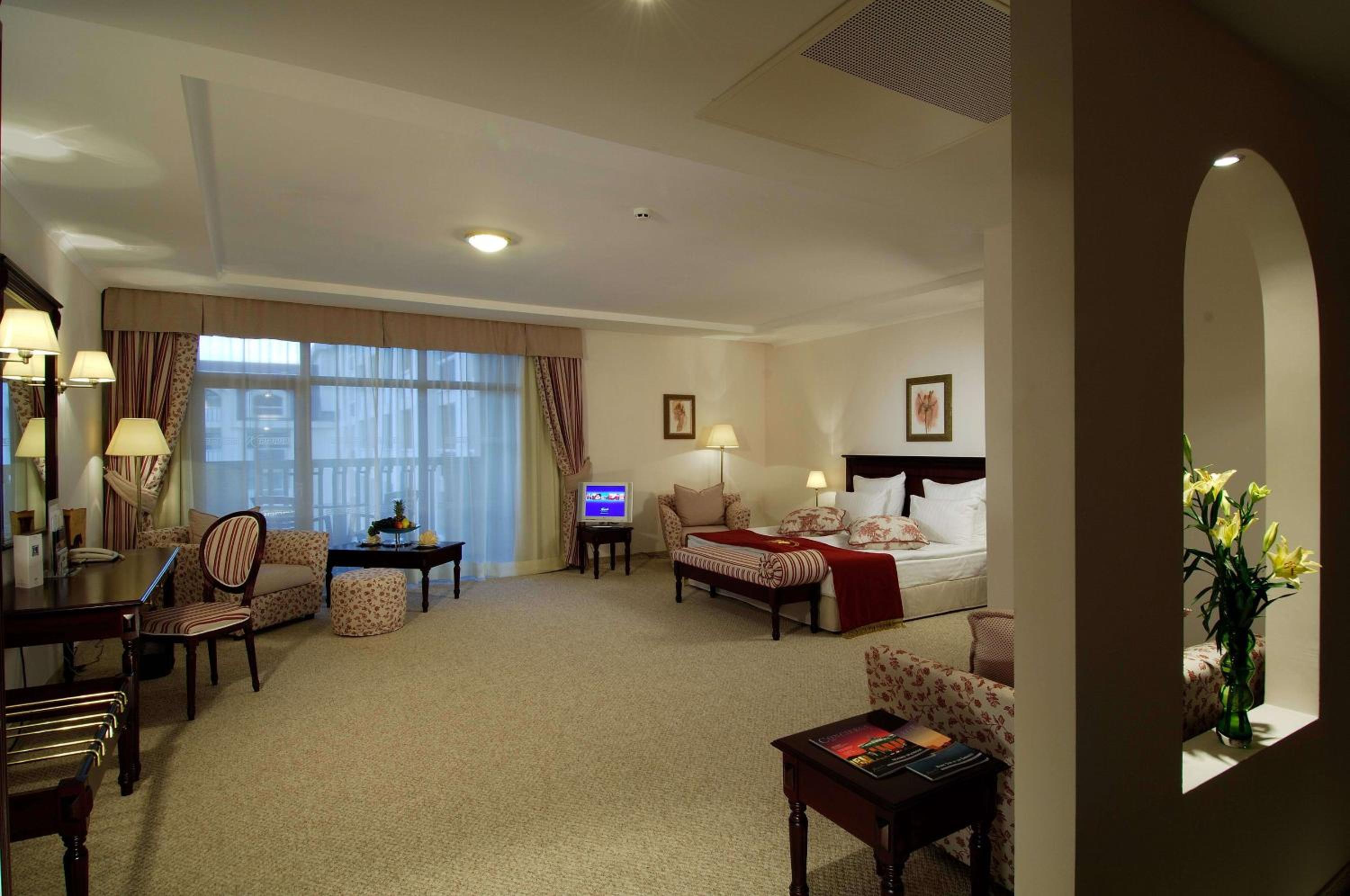 Melia Grand Hermitage 54/81