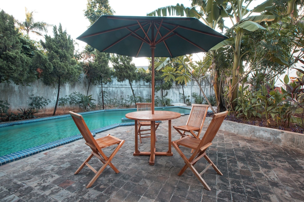 Oyo 332 Residence G17 47/50
