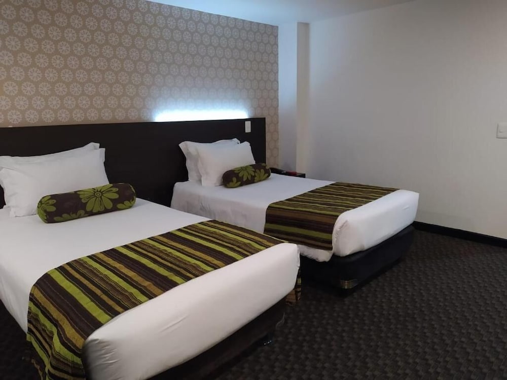 Hotel Castellana 95 13/44