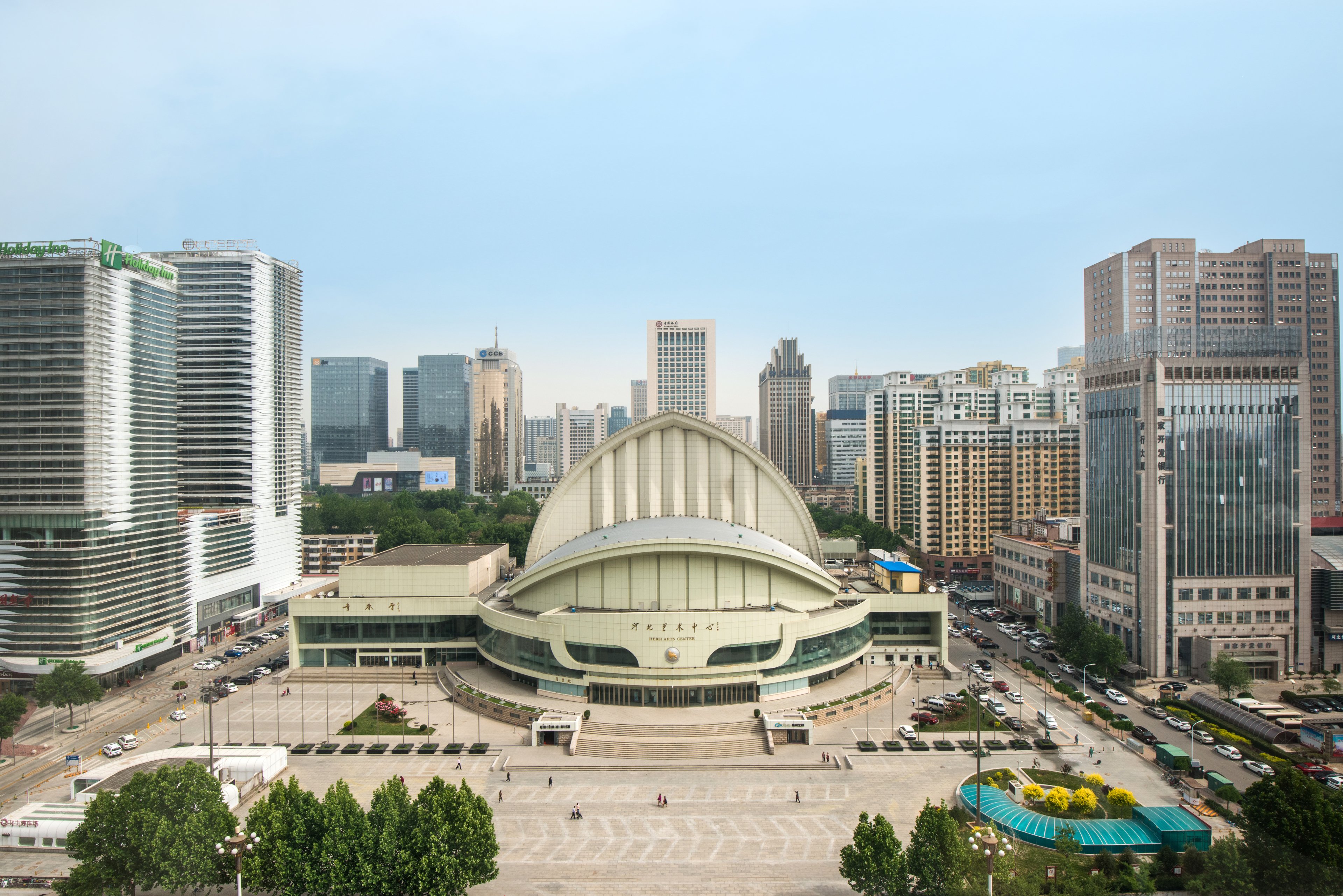 HOLIDAY INN SHIJIAZHUANG CENTRAL 77/77