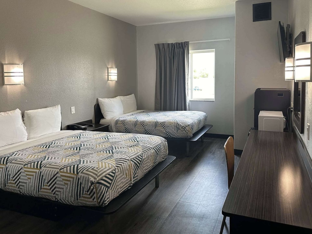 Motel6 Mission, TX 21/49