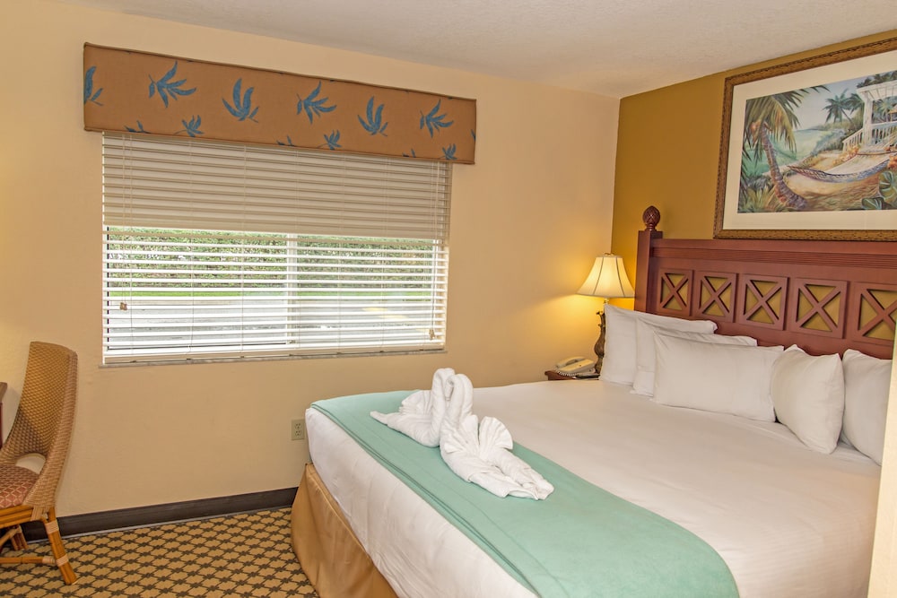 1 BEDROOM, VILLA
