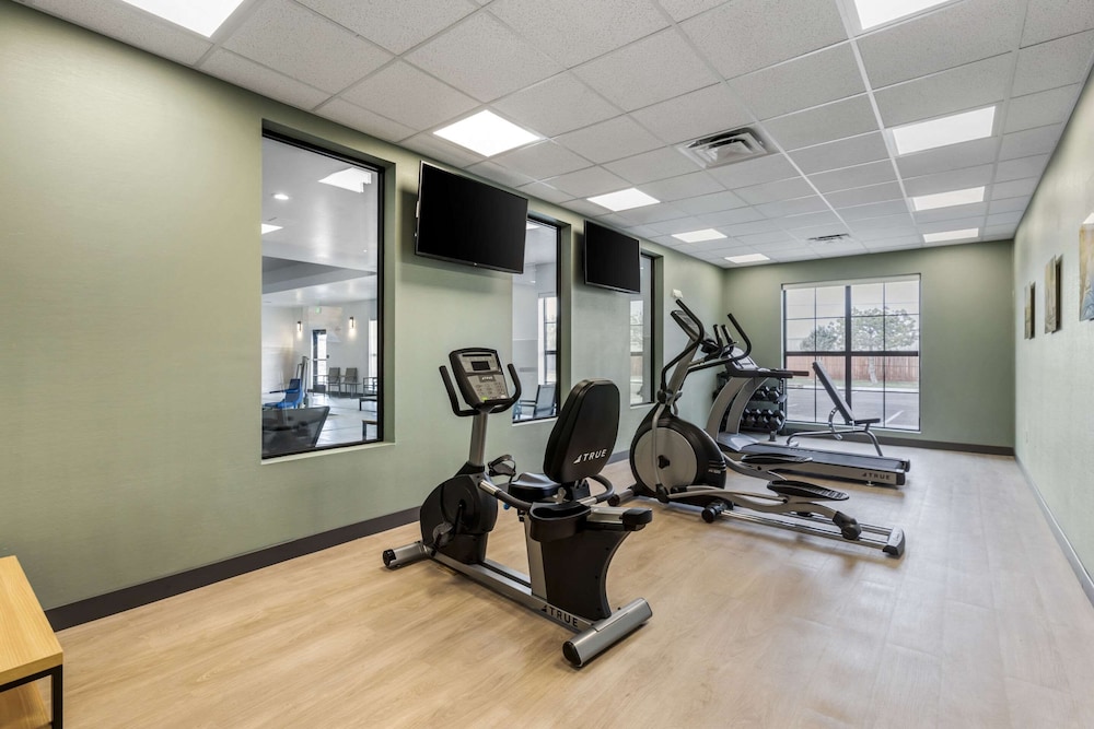 Comfort Suites Cheyenne, WY 13/26