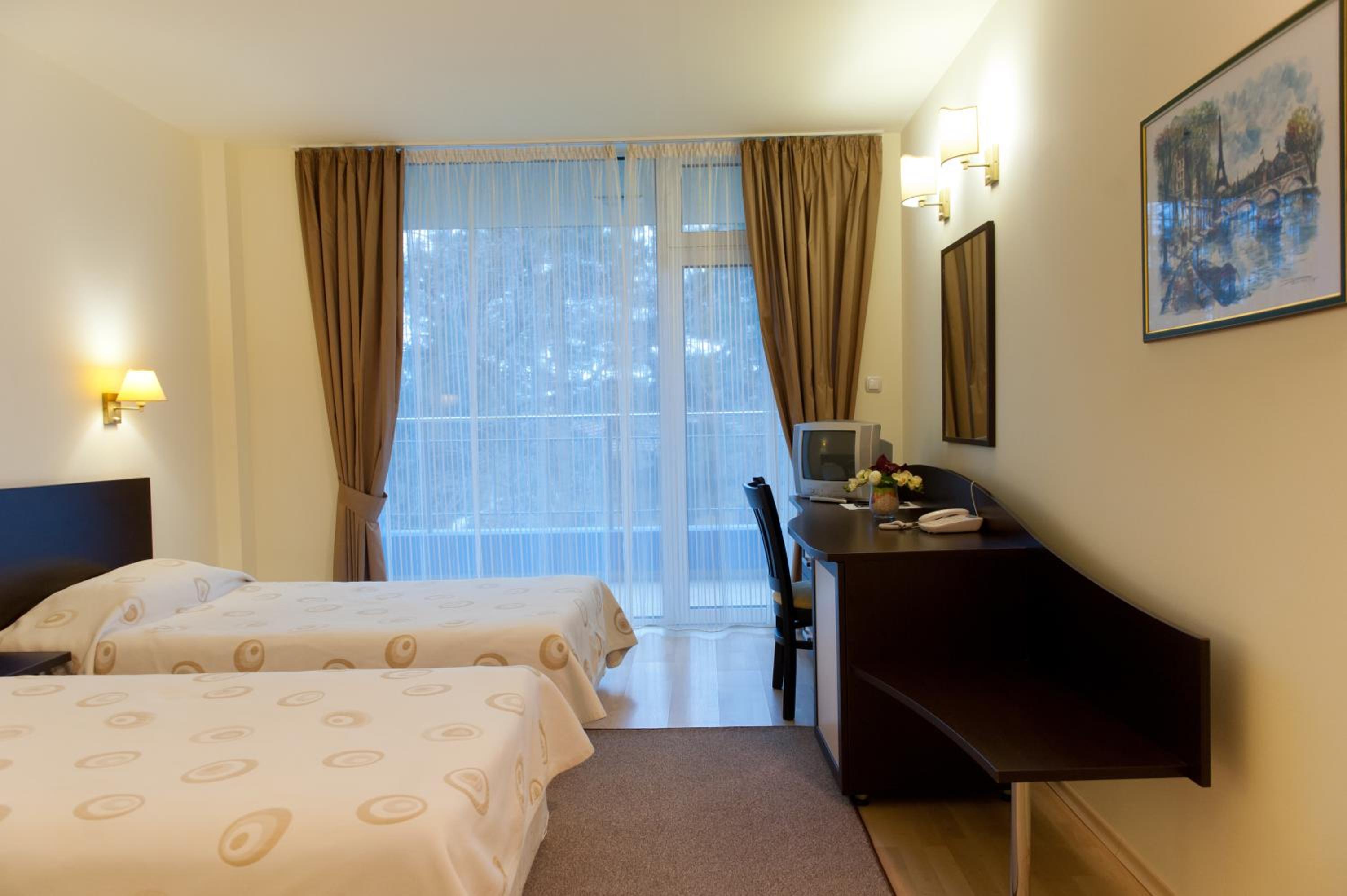 Hotel Astrea 18/50