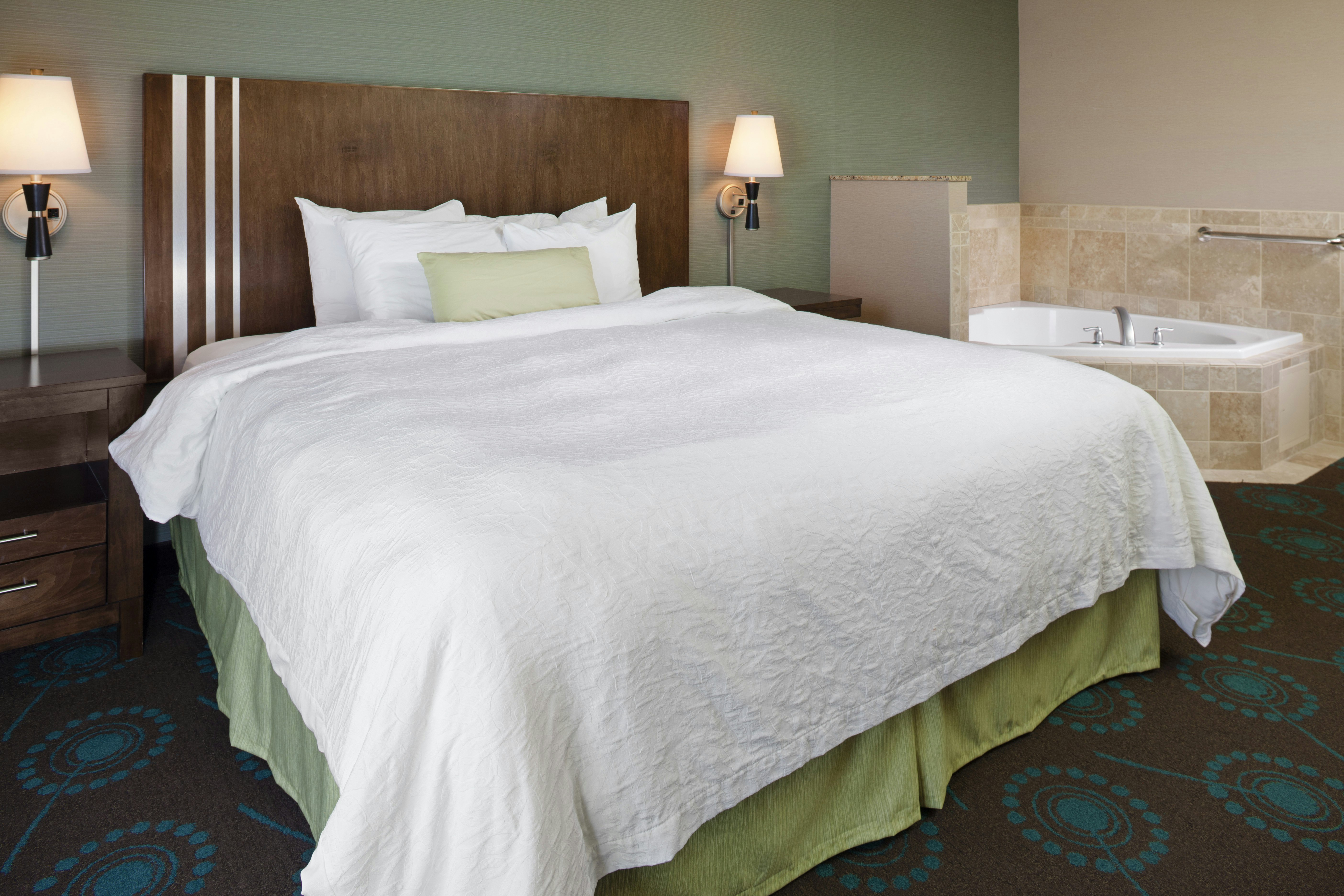 Hampton Inn & Suites Lincoln - North East I-80 12/71