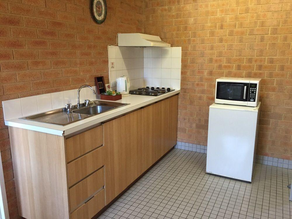 Perth City Apartment Hotel 43/44
