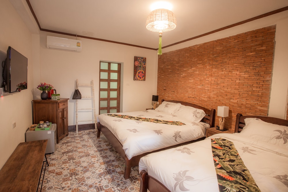 STANDARD, TWIN BEDS