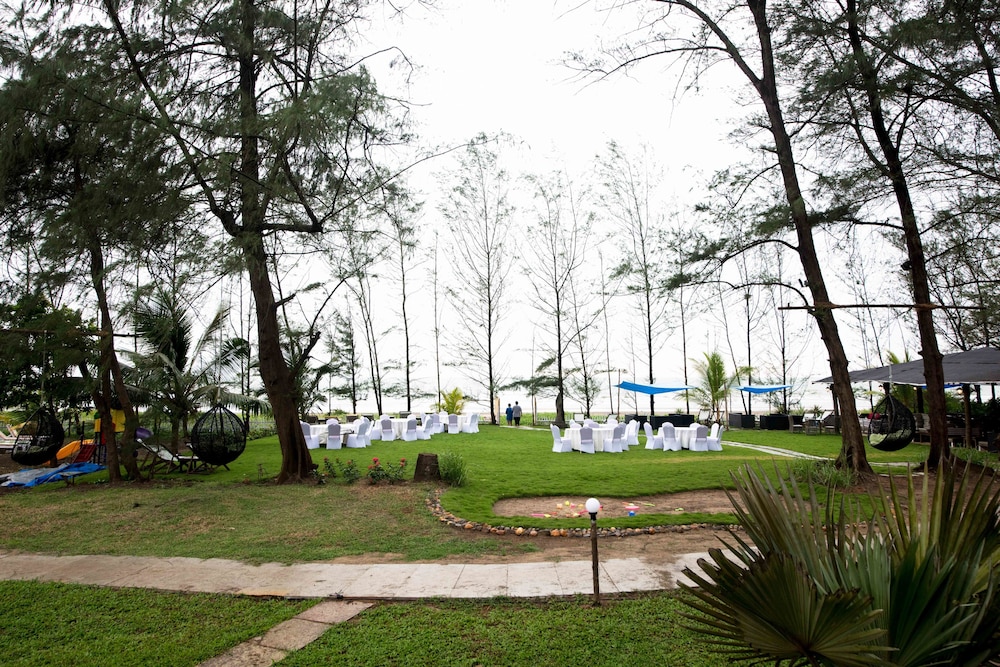 MONTEGO BAY BEACH VILLAGE 42/50