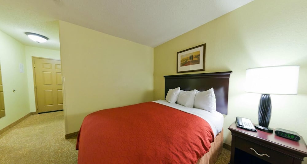 Country Inn & Suites by Radisson, Marion 16/64