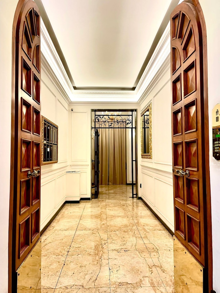 Piazza Di Spagna Prestige 2/50