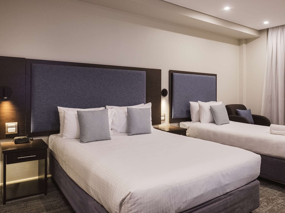 Mercure Centro Port Macquarie 22/68