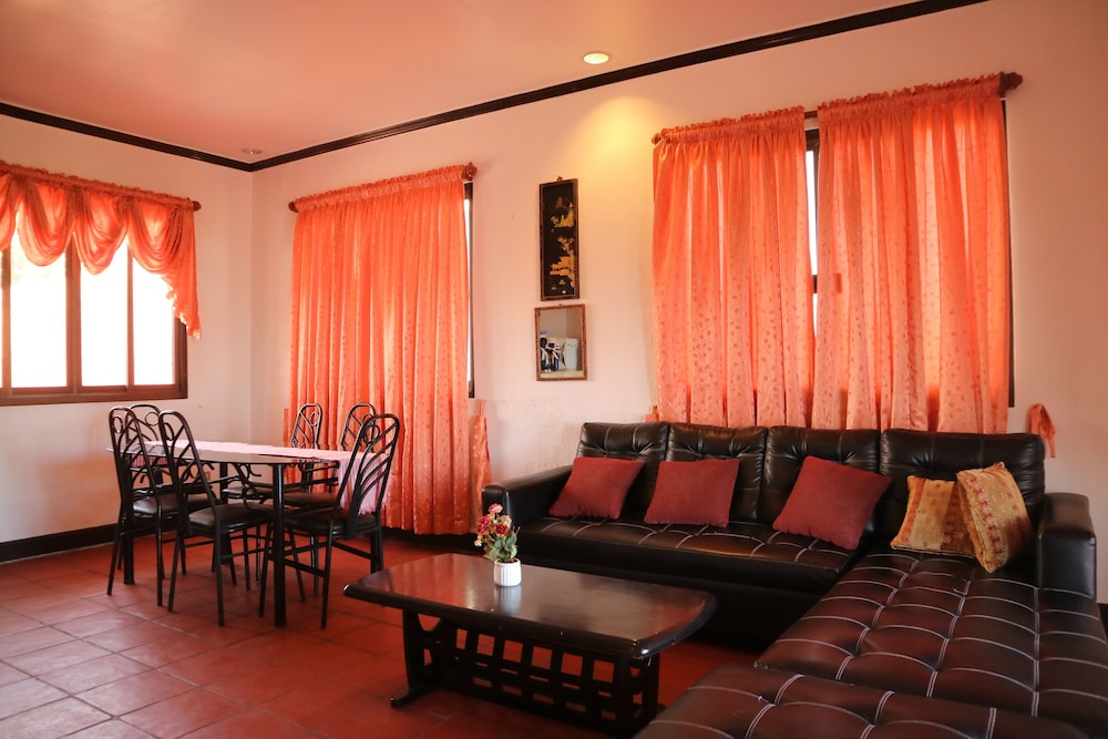 Isla Bonita Beach Resort 46/67