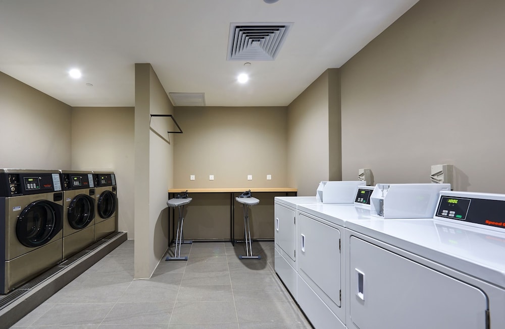 Komune Living Wellness 19/50