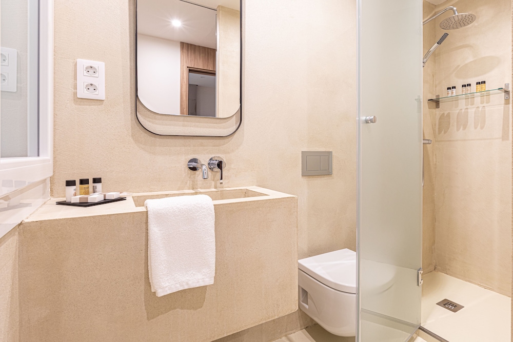 Casa Lirio Hotel Boutique 52/59