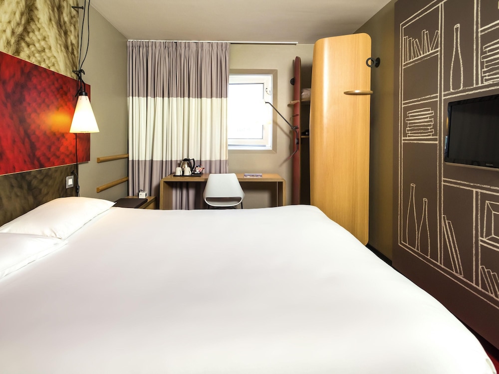 Ibis Sheffield City 15/47