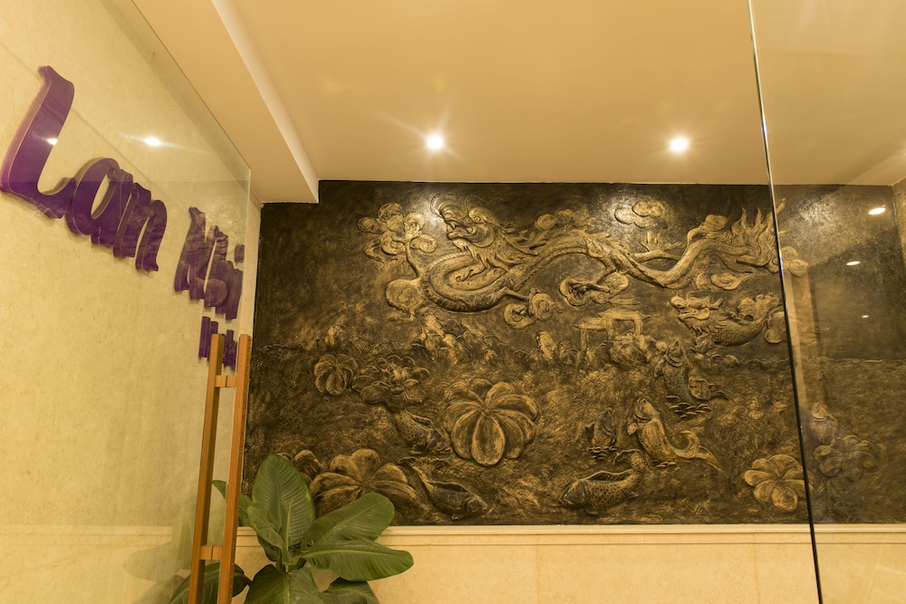Lan Nhi Hotel 15/54