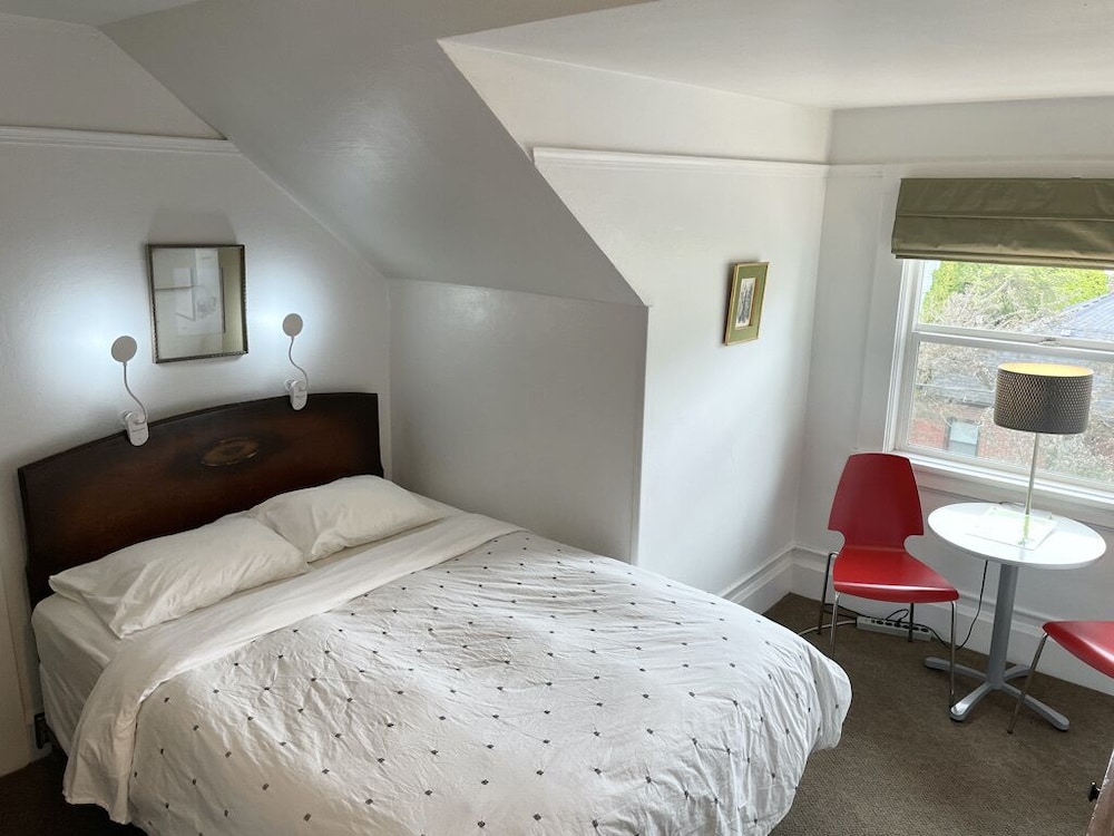 Portland International Guesthouse 13/50