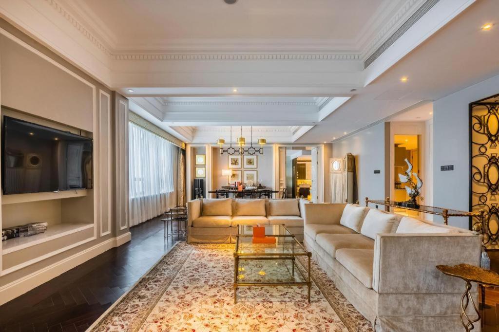 Grand New Century Hotel Yixing 25/50