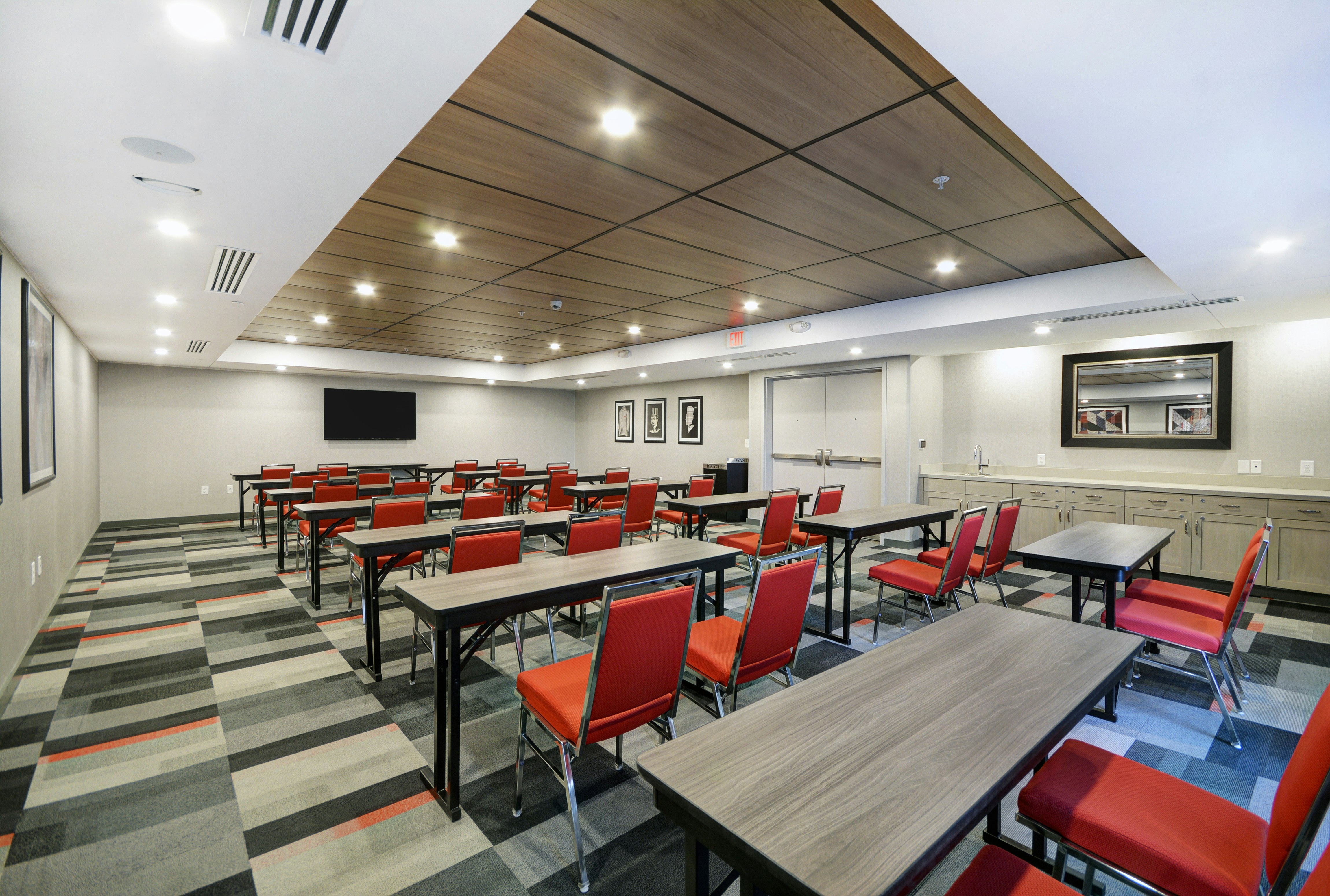 Homewood Suites by Hilton Athens Downtown University Area 16/26