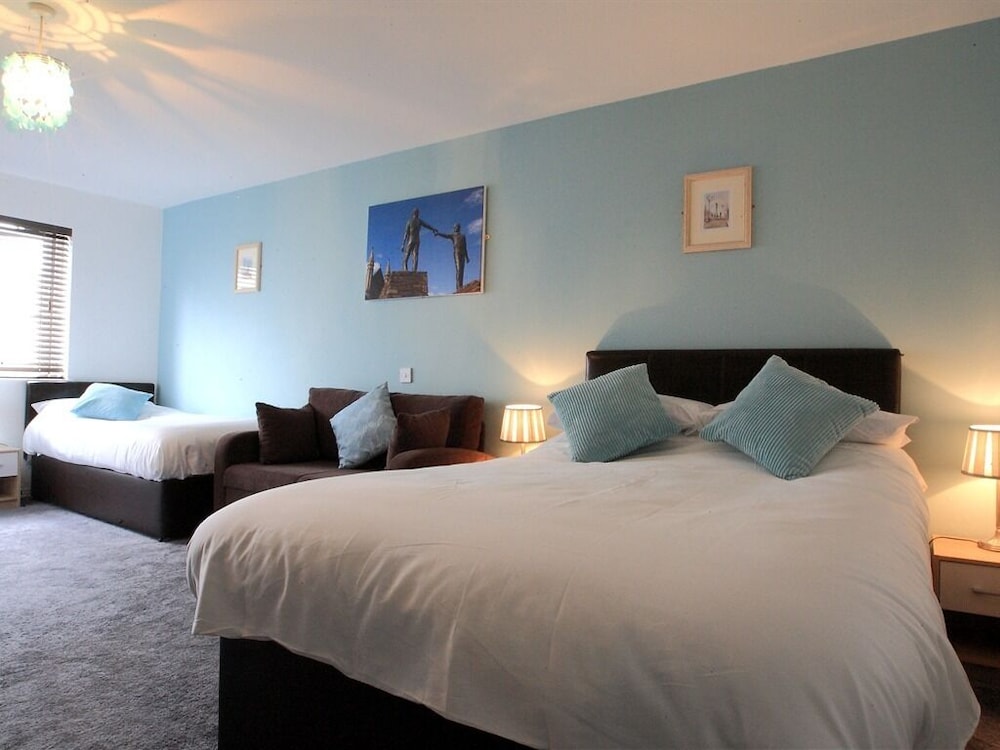 Abbey Bed and Breakfast 4/31