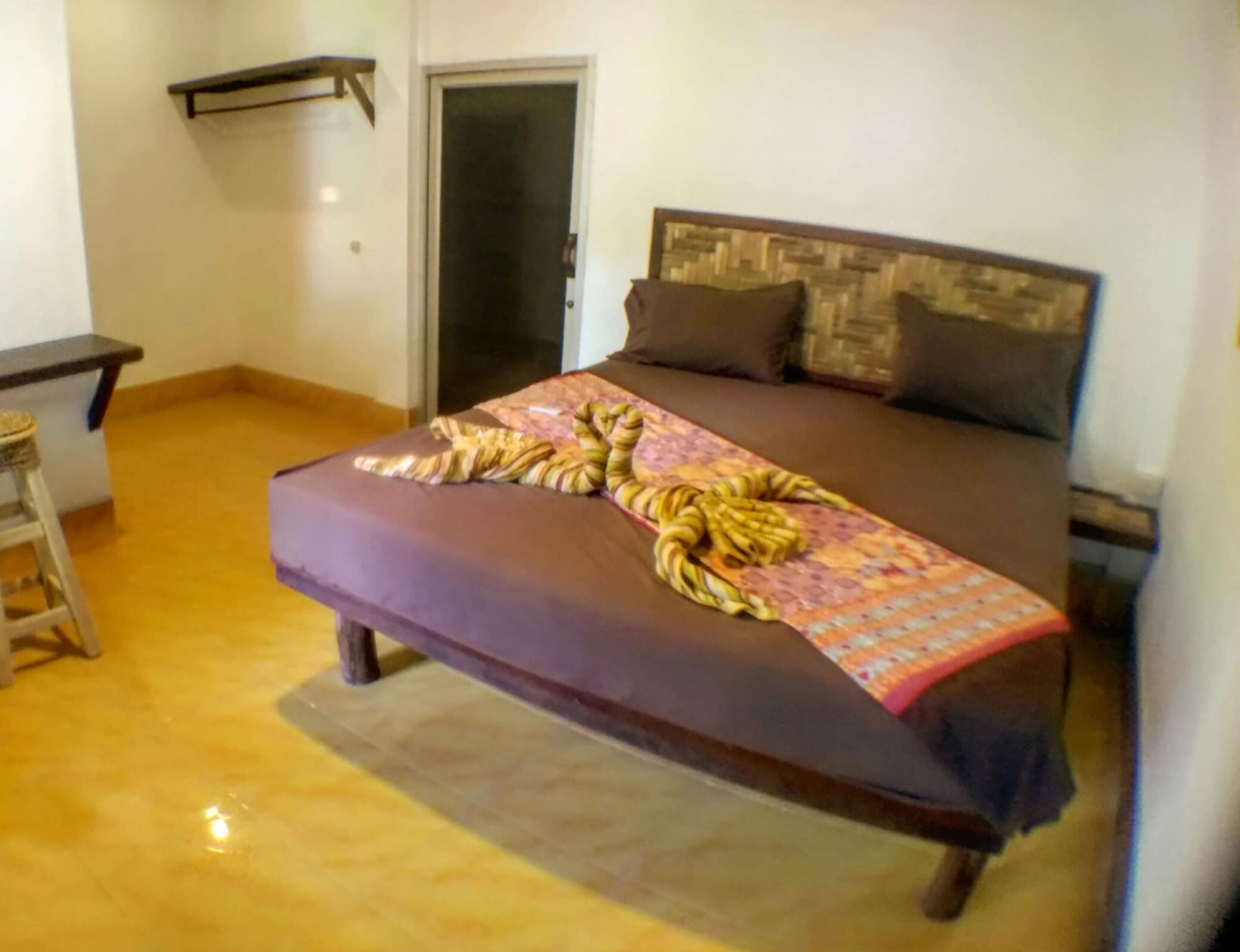 Grand, King Bed, Terrace