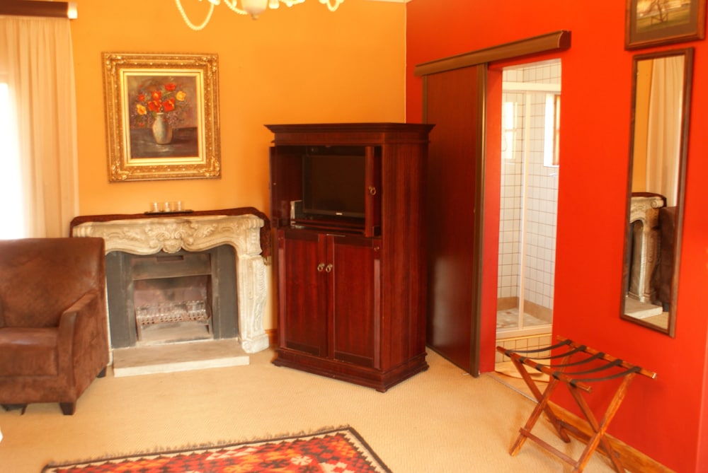 Hampton House - Guest House 12/50