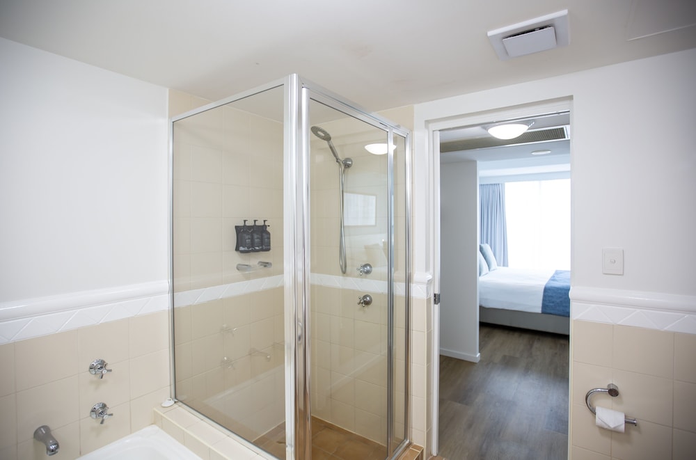 Mantra Crown Towers Surfers Paradise 95/95
