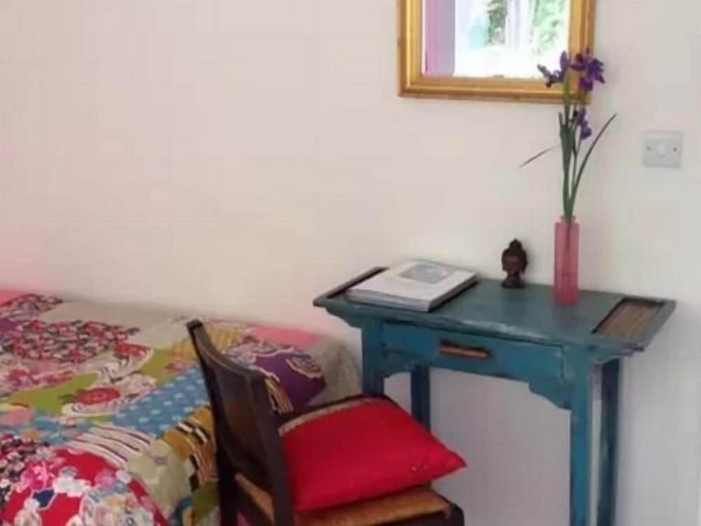 St Anne's B&B 28/45