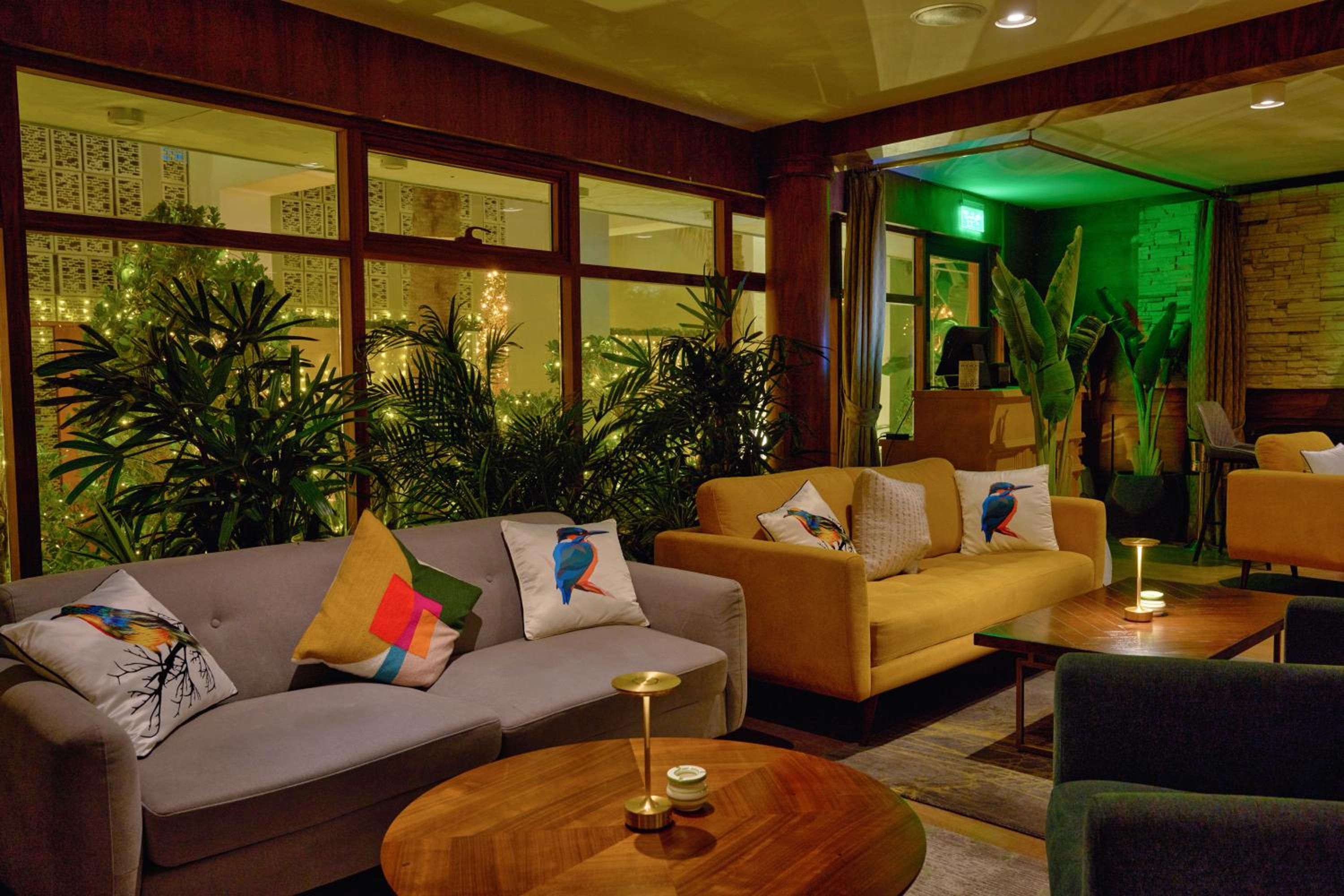 Palmyard hotel 27/50
