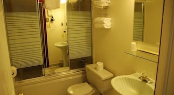 Commons Inn 46/46