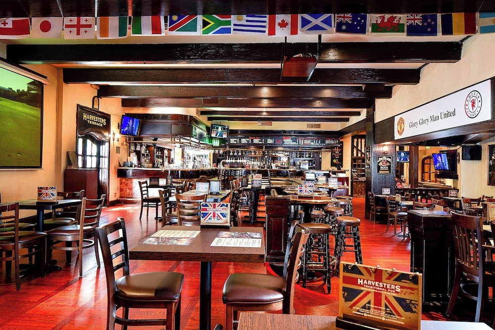 restaurant cafeteria