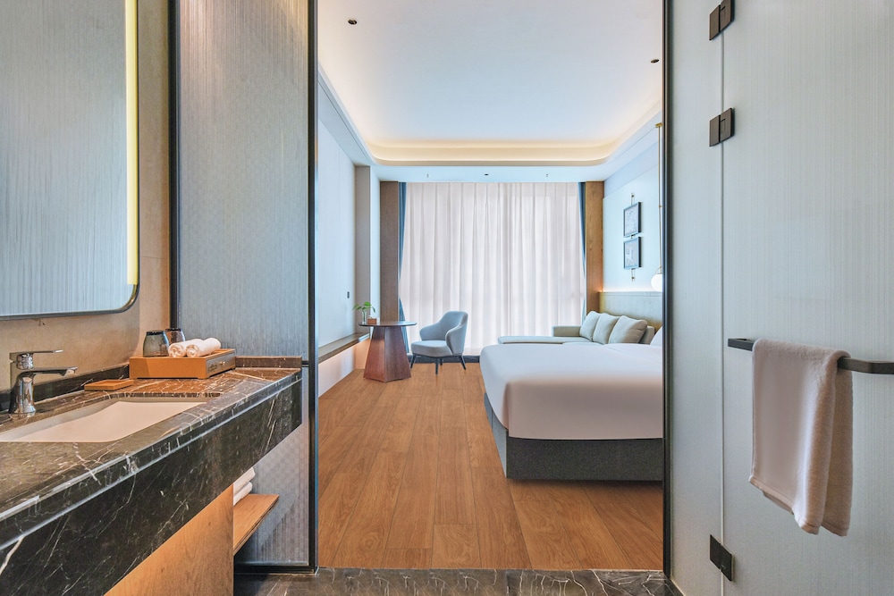 Novotel Jinan Airport 27/28