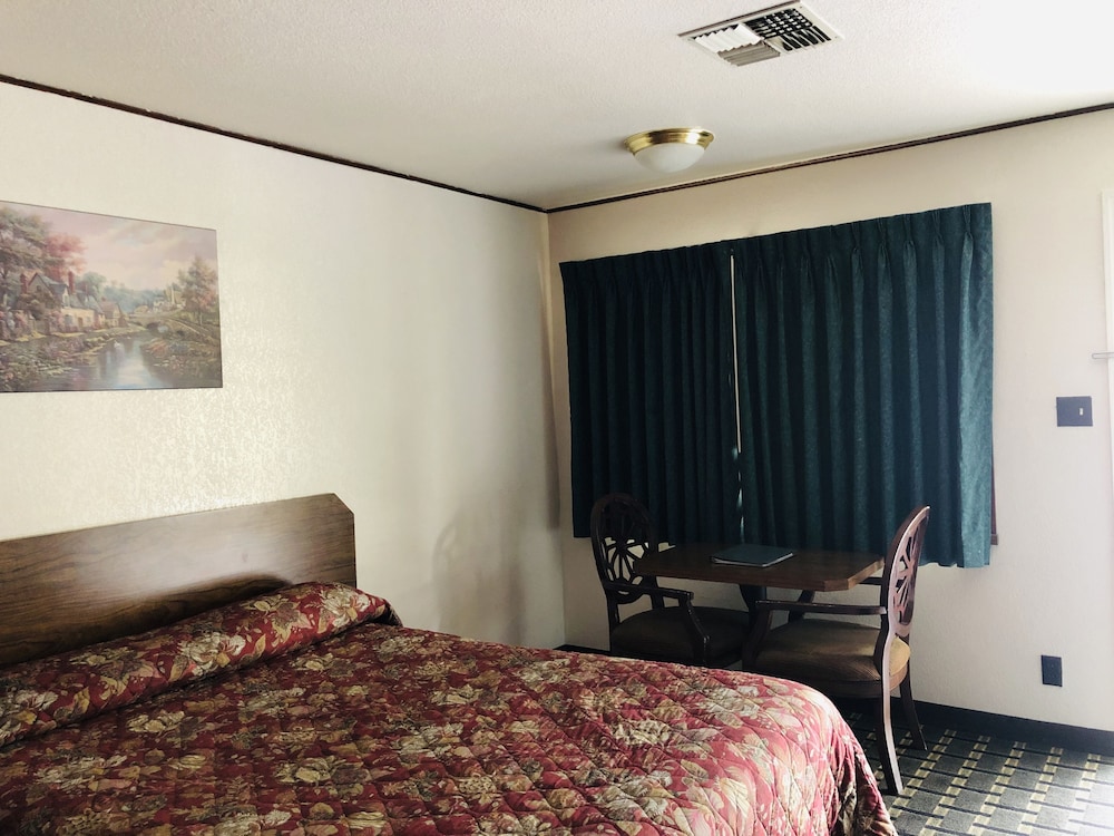 Motel Garberville 32/65