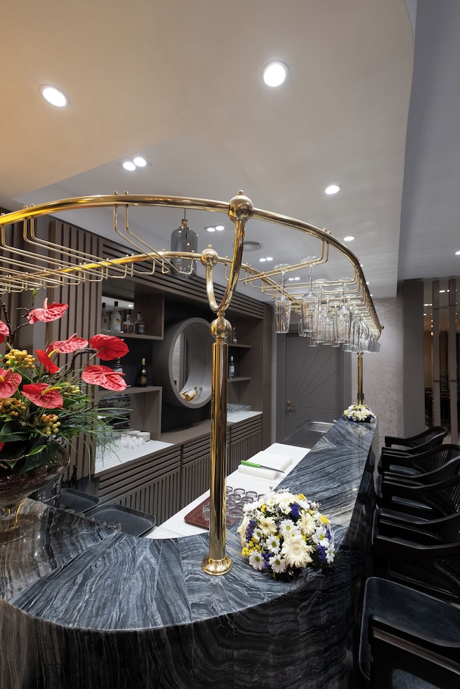 Buke Hotel Bomonti 32/62